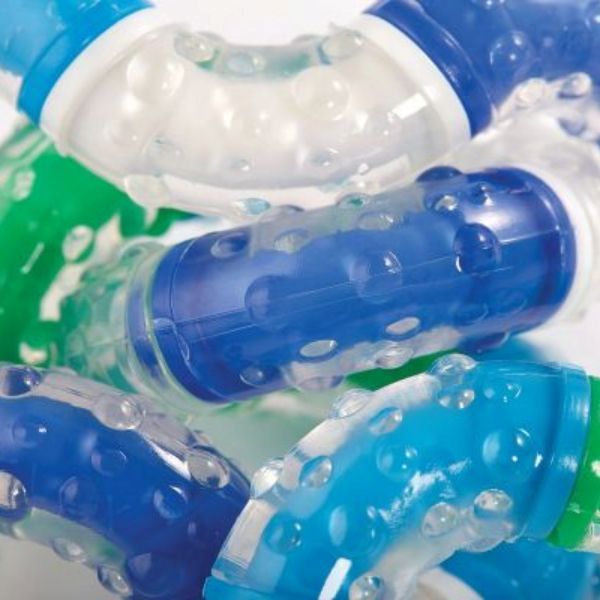 Närbild av Tangle Relax Therapy – Mjuk och texturerad yta för taktil stimulans och avslappning.
