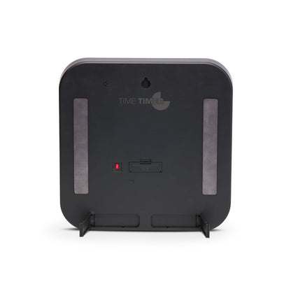 Baksidan av Time Timer Original Large med magneter, utfällbara stöd och batterifack