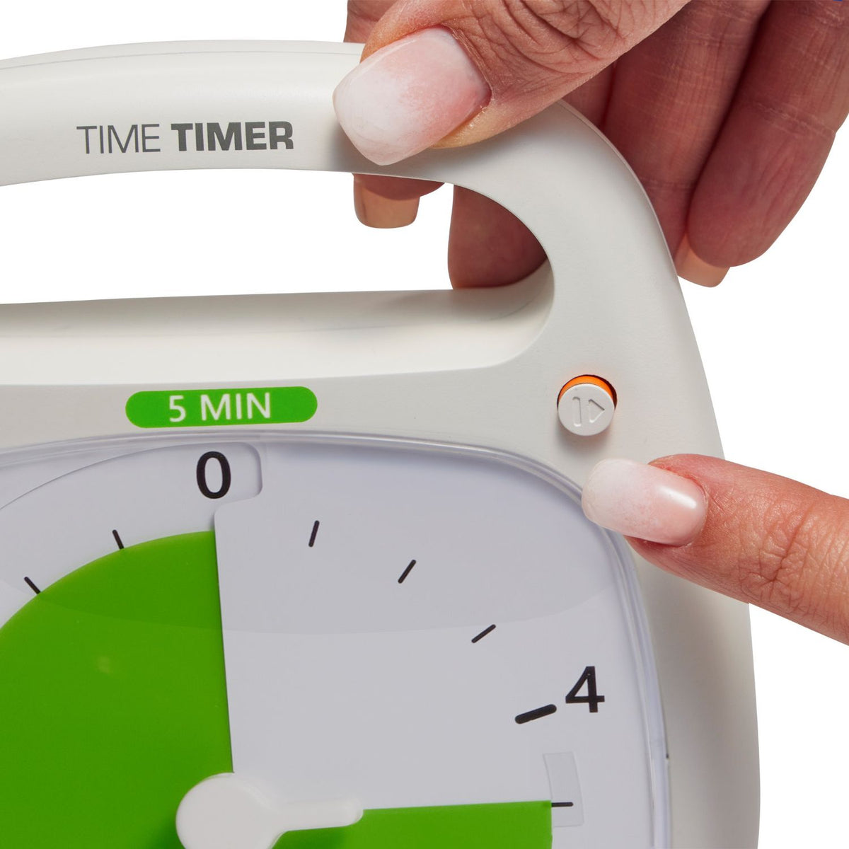 Närbild på pausknappen på Time Timer PLUS 5 min